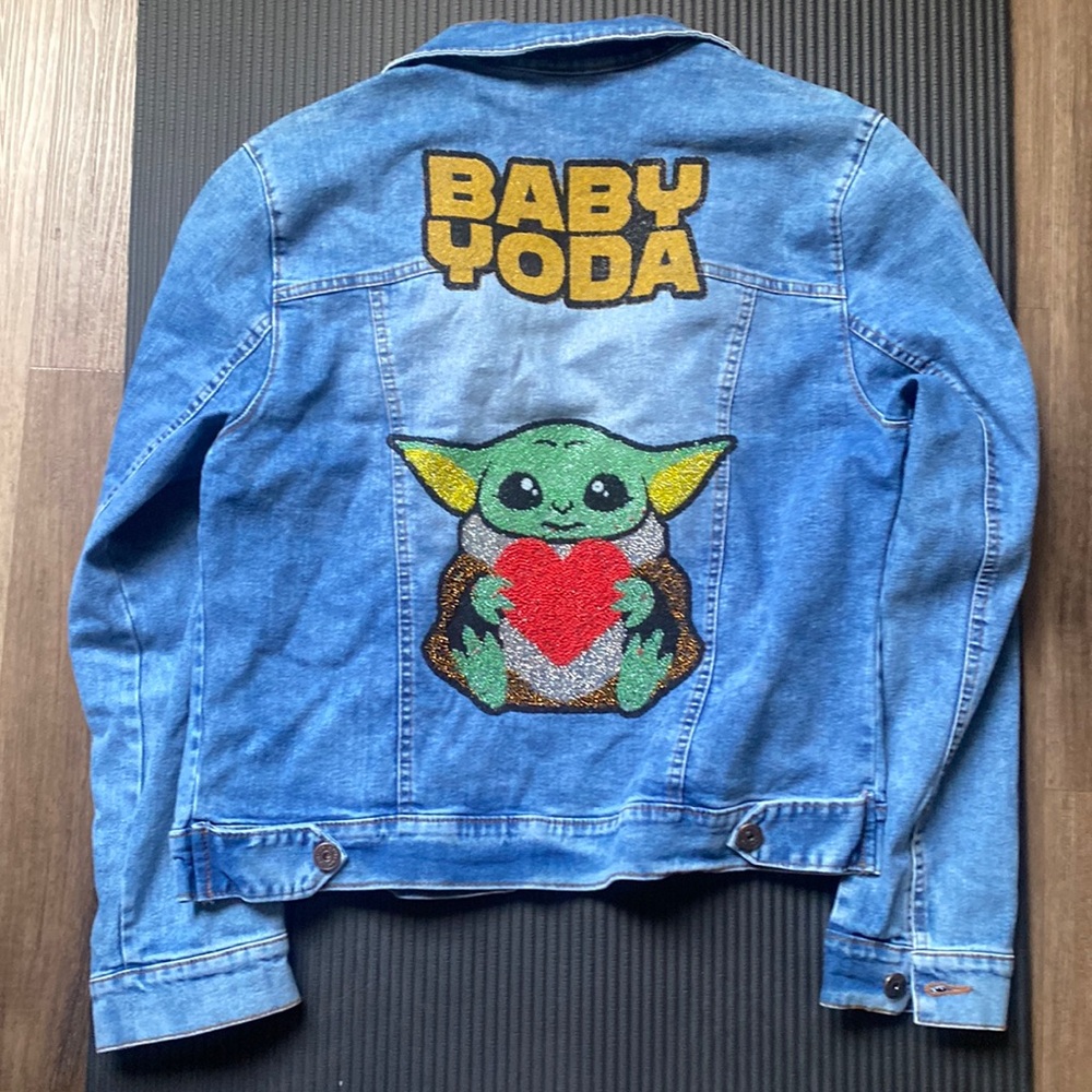 Star Wars Baby Yoda Denim Jean Jacket Size M